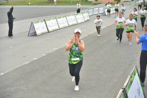 BIB: 2593
                            <button type="button" onclick="openModal(3727640)" class="btn btn-primary btn-sm float-right btn-popup" data-toggle="modal" data-target=".modal-high-quality">
                        <i class="fas fa-shopping-cart"></i> Add to Cart
                    </button>
                                            <button type="button" onclick="isThisMe(3727640, true)" class="btn btn-success btn-sm float-right btn-popup btn-isme hidden" data-toggle="tooltip" data-placement="bottom" title="นี่คือรูปของคุณใช่ไหม คลิกที่นี่เพื่อเอาเข้าอัลบั้ม">
                        <i class="fas fa-plus"></i> Add to album
                    </button>
                    <button type="button" onclick="isThisMe(3727640, false)" class="btn btn-warning btn-sm float-right btn-popup btn-isnotme hidden">
                        <i class="fas fa-ban"></i> Remove from album
                    </button>