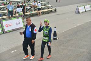 BIB: 1451
                            <button type="button" onclick="openModal(3727940)" class="btn btn-primary btn-sm float-right btn-popup" data-toggle="modal" data-target=".modal-high-quality">
                        <i class="fas fa-shopping-cart"></i> Add to Cart
                    </button>
                                            <button type="button" onclick="isThisMe(3727940, true)" class="btn btn-success btn-sm float-right btn-popup btn-isme hidden" data-toggle="tooltip" data-placement="bottom" title="นี่คือรูปของคุณใช่ไหม คลิกที่นี่เพื่อเอาเข้าอัลบั้ม">
                        <i class="fas fa-plus"></i> Add to album
                    </button>
                    <button type="button" onclick="isThisMe(3727940, false)" class="btn btn-warning btn-sm float-right btn-popup btn-isnotme hidden">
                        <i class="fas fa-ban"></i> Remove from album
                    </button>