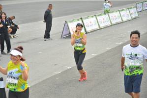 BIB: 2213, 2214
                            <button type="button" onclick="openModal(3727591)" class="btn btn-primary btn-sm float-right btn-popup" data-toggle="modal" data-target=".modal-high-quality">
                        <i class="fas fa-shopping-cart"></i> Add to Cart
                    </button>
                                            <button type="button" onclick="isThisMe(3727591, true)" class="btn btn-success btn-sm float-right btn-popup btn-isme hidden" data-toggle="tooltip" data-placement="bottom" title="นี่คือรูปของคุณใช่ไหม คลิกที่นี่เพื่อเอาเข้าอัลบั้ม">
                        <i class="fas fa-plus"></i> Add to album
                    </button>
                    <button type="button" onclick="isThisMe(3727591, false)" class="btn btn-warning btn-sm float-right btn-popup btn-isnotme hidden">
                        <i class="fas fa-ban"></i> Remove from album
                    </button>