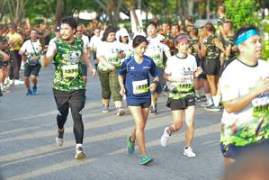 BIB: 979, 1992
                            <button type="button" onclick="openModal(3727093)" class="btn btn-primary btn-sm float-right btn-popup" data-toggle="modal" data-target=".modal-high-quality">
                        <i class="fas fa-shopping-cart"></i> Add to Cart
                    </button>
                                            <button type="button" onclick="isThisMe(3727093, true)" class="btn btn-success btn-sm float-right btn-popup btn-isme hidden" data-toggle="tooltip" data-placement="bottom" title="นี่คือรูปของคุณใช่ไหม คลิกที่นี่เพื่อเอาเข้าอัลบั้ม">
                        <i class="fas fa-plus"></i> Add to album
                    </button>
                    <button type="button" onclick="isThisMe(3727093, false)" class="btn btn-warning btn-sm float-right btn-popup btn-isnotme hidden">
                        <i class="fas fa-ban"></i> Remove from album
                    </button>