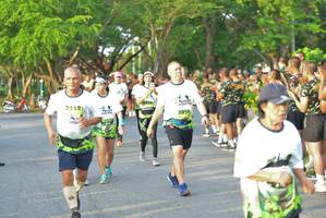 BIB: 2119
                            <button type="button" onclick="openModal(3727012)" class="btn btn-primary btn-sm float-right btn-popup" data-toggle="modal" data-target=".modal-high-quality">
                        <i class="fas fa-shopping-cart"></i> Add to Cart
                    </button>
                                            <button type="button" onclick="isThisMe(3727012, true)" class="btn btn-success btn-sm float-right btn-popup btn-isme hidden" data-toggle="tooltip" data-placement="bottom" title="นี่คือรูปของคุณใช่ไหม คลิกที่นี่เพื่อเอาเข้าอัลบั้ม">
                        <i class="fas fa-plus"></i> Add to album
                    </button>
                    <button type="button" onclick="isThisMe(3727012, false)" class="btn btn-warning btn-sm float-right btn-popup btn-isnotme hidden">
                        <i class="fas fa-ban"></i> Remove from album
                    </button>