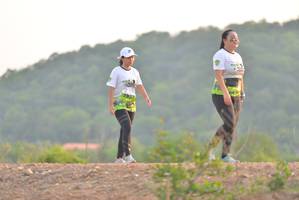 BIB: 1957
                            <button type="button" onclick="openModal(3726810)" class="btn btn-primary btn-sm float-right btn-popup" data-toggle="modal" data-target=".modal-high-quality">
                        <i class="fas fa-shopping-cart"></i> Add to Cart
                    </button>
                                            <button type="button" onclick="isThisMe(3726810, true)" class="btn btn-success btn-sm float-right btn-popup btn-isme hidden" data-toggle="tooltip" data-placement="bottom" title="นี่คือรูปของคุณใช่ไหม คลิกที่นี่เพื่อเอาเข้าอัลบั้ม">
                        <i class="fas fa-plus"></i> Add to album
                    </button>
                    <button type="button" onclick="isThisMe(3726810, false)" class="btn btn-warning btn-sm float-right btn-popup btn-isnotme hidden">
                        <i class="fas fa-ban"></i> Remove from album
                    </button>