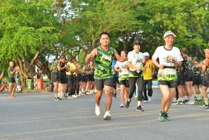 BIB: 1542, 2405
                            <button type="button" onclick="openModal(3726884)" class="btn btn-primary btn-sm float-right btn-popup" data-toggle="modal" data-target=".modal-high-quality">
                        <i class="fas fa-shopping-cart"></i> Add to Cart
                    </button>
                                            <button type="button" onclick="isThisMe(3726884, true)" class="btn btn-success btn-sm float-right btn-popup btn-isme hidden" data-toggle="tooltip" data-placement="bottom" title="นี่คือรูปของคุณใช่ไหม คลิกที่นี่เพื่อเอาเข้าอัลบั้ม">
                        <i class="fas fa-plus"></i> Add to album
                    </button>
                    <button type="button" onclick="isThisMe(3726884, false)" class="btn btn-warning btn-sm float-right btn-popup btn-isnotme hidden">
                        <i class="fas fa-ban"></i> Remove from album
                    </button>