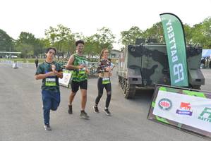 BIB: 1913
                            <button type="button" onclick="openModal(3727946)" class="btn btn-primary btn-sm float-right btn-popup" data-toggle="modal" data-target=".modal-high-quality">
                        <i class="fas fa-shopping-cart"></i> Add to Cart
                    </button>
                                            <button type="button" onclick="isThisMe(3727946, true)" class="btn btn-success btn-sm float-right btn-popup btn-isme hidden" data-toggle="tooltip" data-placement="bottom" title="นี่คือรูปของคุณใช่ไหม คลิกที่นี่เพื่อเอาเข้าอัลบั้ม">
                        <i class="fas fa-plus"></i> Add to album
                    </button>
                    <button type="button" onclick="isThisMe(3727946, false)" class="btn btn-warning btn-sm float-right btn-popup btn-isnotme hidden">
                        <i class="fas fa-ban"></i> Remove from album
                    </button>