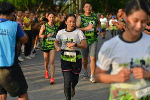 BIB: 2628
                            <button type="button" onclick="openModal(3727344)" class="btn btn-primary btn-sm float-right btn-popup" data-toggle="modal" data-target=".modal-high-quality">
                        <i class="fas fa-shopping-cart"></i> Add to Cart
                    </button>
                                            <button type="button" onclick="isThisMe(3727344, true)" class="btn btn-success btn-sm float-right btn-popup btn-isme hidden" data-toggle="tooltip" data-placement="bottom" title="นี่คือรูปของคุณใช่ไหม คลิกที่นี่เพื่อเอาเข้าอัลบั้ม">
                        <i class="fas fa-plus"></i> Add to album
                    </button>
                    <button type="button" onclick="isThisMe(3727344, false)" class="btn btn-warning btn-sm float-right btn-popup btn-isnotme hidden">
                        <i class="fas fa-ban"></i> Remove from album
                    </button>