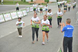 BIB: 1387
                            <button type="button" onclick="openModal(3727641)" class="btn btn-primary btn-sm float-right btn-popup" data-toggle="modal" data-target=".modal-high-quality">
                        <i class="fas fa-shopping-cart"></i> Add to Cart
                    </button>
                                            <button type="button" onclick="isThisMe(3727641, true)" class="btn btn-success btn-sm float-right btn-popup btn-isme hidden" data-toggle="tooltip" data-placement="bottom" title="นี่คือรูปของคุณใช่ไหม คลิกที่นี่เพื่อเอาเข้าอัลบั้ม">
                        <i class="fas fa-plus"></i> Add to album
                    </button>
                    <button type="button" onclick="isThisMe(3727641, false)" class="btn btn-warning btn-sm float-right btn-popup btn-isnotme hidden">
                        <i class="fas fa-ban"></i> Remove from album
                    </button>