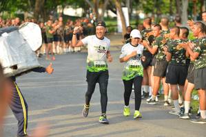 BIB: 2040
                            <button type="button" onclick="openModal(3727293)" class="btn btn-primary btn-sm float-right btn-popup" data-toggle="modal" data-target=".modal-high-quality">
                        <i class="fas fa-shopping-cart"></i> Add to Cart
                    </button>
                                            <button type="button" onclick="isThisMe(3727293, true)" class="btn btn-success btn-sm float-right btn-popup btn-isme hidden" data-toggle="tooltip" data-placement="bottom" title="นี่คือรูปของคุณใช่ไหม คลิกที่นี่เพื่อเอาเข้าอัลบั้ม">
                        <i class="fas fa-plus"></i> Add to album
                    </button>
                    <button type="button" onclick="isThisMe(3727293, false)" class="btn btn-warning btn-sm float-right btn-popup btn-isnotme hidden">
                        <i class="fas fa-ban"></i> Remove from album
                    </button>