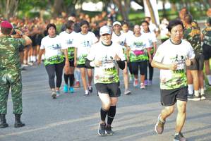 BIB: 1620, 1618, 
                            <button type="button" onclick="openModal(3727122)" class="btn btn-primary btn-sm float-right btn-popup" data-toggle="modal" data-target=".modal-high-quality">
                        <i class="fas fa-shopping-cart"></i> Add to Cart
                    </button>
                                            <button type="button" onclick="isThisMe(3727122, true)" class="btn btn-success btn-sm float-right btn-popup btn-isme hidden" data-toggle="tooltip" data-placement="bottom" title="นี่คือรูปของคุณใช่ไหม คลิกที่นี่เพื่อเอาเข้าอัลบั้ม">
                        <i class="fas fa-plus"></i> Add to album
                    </button>
                    <button type="button" onclick="isThisMe(3727122, false)" class="btn btn-warning btn-sm float-right btn-popup btn-isnotme hidden">
                        <i class="fas fa-ban"></i> Remove from album
                    </button>