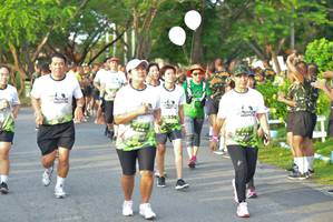 BIB: 733, 783
                            <button type="button" onclick="openModal(3727031)" class="btn btn-primary btn-sm float-right btn-popup" data-toggle="modal" data-target=".modal-high-quality">
                        <i class="fas fa-shopping-cart"></i> Add to Cart
                    </button>
                                            <button type="button" onclick="isThisMe(3727031, true)" class="btn btn-success btn-sm float-right btn-popup btn-isme hidden" data-toggle="tooltip" data-placement="bottom" title="นี่คือรูปของคุณใช่ไหม คลิกที่นี่เพื่อเอาเข้าอัลบั้ม">
                        <i class="fas fa-plus"></i> Add to album
                    </button>
                    <button type="button" onclick="isThisMe(3727031, false)" class="btn btn-warning btn-sm float-right btn-popup btn-isnotme hidden">
                        <i class="fas fa-ban"></i> Remove from album
                    </button>