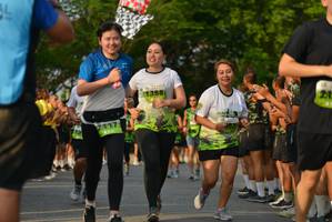 BIB: 2117, 1388, 1387
                            <button type="button" onclick="openModal(3727351)" class="btn btn-primary btn-sm float-right btn-popup" data-toggle="modal" data-target=".modal-high-quality">
                        <i class="fas fa-shopping-cart"></i> Add to Cart
                    </button>
                                            <button type="button" onclick="isThisMe(3727351, true)" class="btn btn-success btn-sm float-right btn-popup btn-isme hidden" data-toggle="tooltip" data-placement="bottom" title="นี่คือรูปของคุณใช่ไหม คลิกที่นี่เพื่อเอาเข้าอัลบั้ม">
                        <i class="fas fa-plus"></i> Add to album
                    </button>
                    <button type="button" onclick="isThisMe(3727351, false)" class="btn btn-warning btn-sm float-right btn-popup btn-isnotme hidden">
                        <i class="fas fa-ban"></i> Remove from album
                    </button>