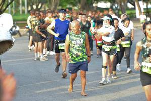 BIB: 165, 955
                            <button type="button" onclick="openModal(3727084)" class="btn btn-primary btn-sm float-right btn-popup" data-toggle="modal" data-target=".modal-high-quality">
                        <i class="fas fa-shopping-cart"></i> Add to Cart
                    </button>
                                            <button type="button" onclick="isThisMe(3727084, true)" class="btn btn-success btn-sm float-right btn-popup btn-isme hidden" data-toggle="tooltip" data-placement="bottom" title="นี่คือรูปของคุณใช่ไหม คลิกที่นี่เพื่อเอาเข้าอัลบั้ม">
                        <i class="fas fa-plus"></i> Add to album
                    </button>
                    <button type="button" onclick="isThisMe(3727084, false)" class="btn btn-warning btn-sm float-right btn-popup btn-isnotme hidden">
                        <i class="fas fa-ban"></i> Remove from album
                    </button>