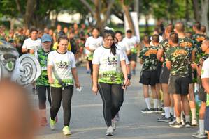 BIB: 667, 668
                            <button type="button" onclick="openModal(3727272)" class="btn btn-primary btn-sm float-right btn-popup" data-toggle="modal" data-target=".modal-high-quality">
                        <i class="fas fa-shopping-cart"></i> Add to Cart
                    </button>
                                            <button type="button" onclick="isThisMe(3727272, true)" class="btn btn-success btn-sm float-right btn-popup btn-isme hidden" data-toggle="tooltip" data-placement="bottom" title="นี่คือรูปของคุณใช่ไหม คลิกที่นี่เพื่อเอาเข้าอัลบั้ม">
                        <i class="fas fa-plus"></i> Add to album
                    </button>
                    <button type="button" onclick="isThisMe(3727272, false)" class="btn btn-warning btn-sm float-right btn-popup btn-isnotme hidden">
                        <i class="fas fa-ban"></i> Remove from album
                    </button>