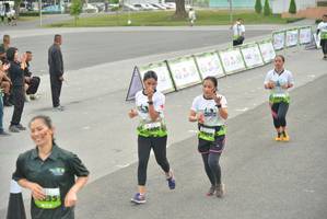 BIB: 1400, 1398
                            <button type="button" onclick="openModal(3727661)" class="btn btn-primary btn-sm float-right btn-popup" data-toggle="modal" data-target=".modal-high-quality">
                        <i class="fas fa-shopping-cart"></i> Add to Cart
                    </button>
                                            <button type="button" onclick="isThisMe(3727661, true)" class="btn btn-success btn-sm float-right btn-popup btn-isme hidden" data-toggle="tooltip" data-placement="bottom" title="นี่คือรูปของคุณใช่ไหม คลิกที่นี่เพื่อเอาเข้าอัลบั้ม">
                        <i class="fas fa-plus"></i> Add to album
                    </button>
                    <button type="button" onclick="isThisMe(3727661, false)" class="btn btn-warning btn-sm float-right btn-popup btn-isnotme hidden">
                        <i class="fas fa-ban"></i> Remove from album
                    </button>