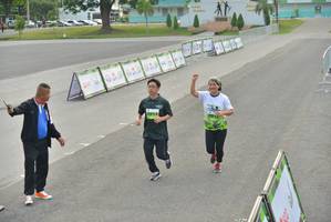 BIB: 2911, 2912
                            <button type="button" onclick="openModal(3727925)" class="btn btn-primary btn-sm float-right btn-popup" data-toggle="modal" data-target=".modal-high-quality">
                        <i class="fas fa-shopping-cart"></i> Add to Cart
                    </button>
                                            <button type="button" onclick="isThisMe(3727925, true)" class="btn btn-success btn-sm float-right btn-popup btn-isme hidden" data-toggle="tooltip" data-placement="bottom" title="นี่คือรูปของคุณใช่ไหม คลิกที่นี่เพื่อเอาเข้าอัลบั้ม">
                        <i class="fas fa-plus"></i> Add to album
                    </button>
                    <button type="button" onclick="isThisMe(3727925, false)" class="btn btn-warning btn-sm float-right btn-popup btn-isnotme hidden">
                        <i class="fas fa-ban"></i> Remove from album
                    </button>