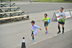 BIB: 
                            <button type="button" onclick="openModal(3727873)" class="btn btn-primary btn-sm float-right btn-popup" data-toggle="modal" data-target=".modal-high-quality">
                        <i class="fas fa-shopping-cart"></i> Add to Cart
                    </button>
                                            <button type="button" onclick="isThisMe(3727873, true)" class="btn btn-success btn-sm float-right btn-popup btn-isme hidden" data-toggle="tooltip" data-placement="bottom" title="นี่คือรูปของคุณใช่ไหม คลิกที่นี่เพื่อเอาเข้าอัลบั้ม">
                        <i class="fas fa-plus"></i> Add to album
                    </button>
                    <button type="button" onclick="isThisMe(3727873, false)" class="btn btn-warning btn-sm float-right btn-popup btn-isnotme hidden">
                        <i class="fas fa-ban"></i> Remove from album
                    </button>