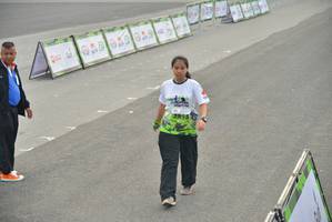 BIB: 2915
                            <button type="button" onclick="openModal(3727843)" class="btn btn-primary btn-sm float-right btn-popup" data-toggle="modal" data-target=".modal-high-quality">
                        <i class="fas fa-shopping-cart"></i> Add to Cart
                    </button>
                                            <button type="button" onclick="isThisMe(3727843, true)" class="btn btn-success btn-sm float-right btn-popup btn-isme hidden" data-toggle="tooltip" data-placement="bottom" title="นี่คือรูปของคุณใช่ไหม คลิกที่นี่เพื่อเอาเข้าอัลบั้ม">
                        <i class="fas fa-plus"></i> Add to album
                    </button>
                    <button type="button" onclick="isThisMe(3727843, false)" class="btn btn-warning btn-sm float-right btn-popup btn-isnotme hidden">
                        <i class="fas fa-ban"></i> Remove from album
                    </button>