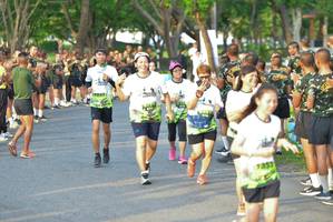 BIB: 799, 801
                            <button type="button" onclick="openModal(3726985)" class="btn btn-primary btn-sm float-right btn-popup" data-toggle="modal" data-target=".modal-high-quality">
                        <i class="fas fa-shopping-cart"></i> Add to Cart
                    </button>
                                            <button type="button" onclick="isThisMe(3726985, true)" class="btn btn-success btn-sm float-right btn-popup btn-isme hidden" data-toggle="tooltip" data-placement="bottom" title="นี่คือรูปของคุณใช่ไหม คลิกที่นี่เพื่อเอาเข้าอัลบั้ม">
                        <i class="fas fa-plus"></i> Add to album
                    </button>
                    <button type="button" onclick="isThisMe(3726985, false)" class="btn btn-warning btn-sm float-right btn-popup btn-isnotme hidden">
                        <i class="fas fa-ban"></i> Remove from album
                    </button>