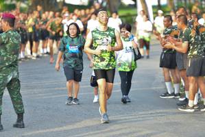 BIB: 1902
                            <button type="button" onclick="openModal(3727107)" class="btn btn-primary btn-sm float-right btn-popup" data-toggle="modal" data-target=".modal-high-quality">
                        <i class="fas fa-shopping-cart"></i> Add to Cart
                    </button>
                                            <button type="button" onclick="isThisMe(3727107, true)" class="btn btn-success btn-sm float-right btn-popup btn-isme hidden" data-toggle="tooltip" data-placement="bottom" title="นี่คือรูปของคุณใช่ไหม คลิกที่นี่เพื่อเอาเข้าอัลบั้ม">
                        <i class="fas fa-plus"></i> Add to album
                    </button>
                    <button type="button" onclick="isThisMe(3727107, false)" class="btn btn-warning btn-sm float-right btn-popup btn-isnotme hidden">
                        <i class="fas fa-ban"></i> Remove from album
                    </button>