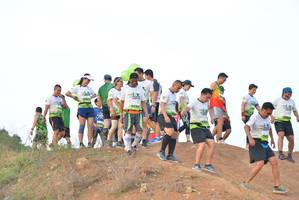 BIB: 
                            <button type="button" onclick="openModal(3725620)" class="btn btn-primary btn-sm float-right btn-popup" data-toggle="modal" data-target=".modal-high-quality">
                        <i class="fas fa-shopping-cart"></i> Add to Cart
                    </button>
                                            <button type="button" onclick="isThisMe(3725620, true)" class="btn btn-success btn-sm float-right btn-popup btn-isme hidden" data-toggle="tooltip" data-placement="bottom" title="นี่คือรูปของคุณใช่ไหม คลิกที่นี่เพื่อเอาเข้าอัลบั้ม">
                        <i class="fas fa-plus"></i> Add to album
                    </button>
                    <button type="button" onclick="isThisMe(3725620, false)" class="btn btn-warning btn-sm float-right btn-popup btn-isnotme hidden">
                        <i class="fas fa-ban"></i> Remove from album
                    </button>