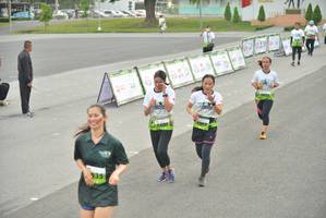 BIB: 1400, 1398
                            <button type="button" onclick="openModal(3727660)" class="btn btn-primary btn-sm float-right btn-popup" data-toggle="modal" data-target=".modal-high-quality">
                        <i class="fas fa-shopping-cart"></i> Add to Cart
                    </button>
                                            <button type="button" onclick="isThisMe(3727660, true)" class="btn btn-success btn-sm float-right btn-popup btn-isme hidden" data-toggle="tooltip" data-placement="bottom" title="นี่คือรูปของคุณใช่ไหม คลิกที่นี่เพื่อเอาเข้าอัลบั้ม">
                        <i class="fas fa-plus"></i> Add to album
                    </button>
                    <button type="button" onclick="isThisMe(3727660, false)" class="btn btn-warning btn-sm float-right btn-popup btn-isnotme hidden">
                        <i class="fas fa-ban"></i> Remove from album
                    </button>