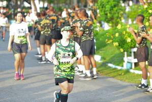 BIB: 1556
                            <button type="button" onclick="openModal(3726978)" class="btn btn-primary btn-sm float-right btn-popup" data-toggle="modal" data-target=".modal-high-quality">
                        <i class="fas fa-shopping-cart"></i> Add to Cart
                    </button>
                                            <button type="button" onclick="isThisMe(3726978, true)" class="btn btn-success btn-sm float-right btn-popup btn-isme hidden" data-toggle="tooltip" data-placement="bottom" title="นี่คือรูปของคุณใช่ไหม คลิกที่นี่เพื่อเอาเข้าอัลบั้ม">
                        <i class="fas fa-plus"></i> Add to album
                    </button>
                    <button type="button" onclick="isThisMe(3726978, false)" class="btn btn-warning btn-sm float-right btn-popup btn-isnotme hidden">
                        <i class="fas fa-ban"></i> Remove from album
                    </button>