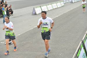 BIB: 2159, 2155
                            <button type="button" onclick="openModal(3727718)" class="btn btn-primary btn-sm float-right btn-popup" data-toggle="modal" data-target=".modal-high-quality">
                        <i class="fas fa-shopping-cart"></i> Add to Cart
                    </button>
                                            <button type="button" onclick="isThisMe(3727718, true)" class="btn btn-success btn-sm float-right btn-popup btn-isme hidden" data-toggle="tooltip" data-placement="bottom" title="นี่คือรูปของคุณใช่ไหม คลิกที่นี่เพื่อเอาเข้าอัลบั้ม">
                        <i class="fas fa-plus"></i> Add to album
                    </button>
                    <button type="button" onclick="isThisMe(3727718, false)" class="btn btn-warning btn-sm float-right btn-popup btn-isnotme hidden">
                        <i class="fas fa-ban"></i> Remove from album
                    </button>