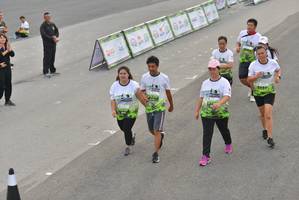 BIB: 2153
                            <button type="button" onclick="openModal(3727409)" class="btn btn-primary btn-sm float-right btn-popup" data-toggle="modal" data-target=".modal-high-quality">
                        <i class="fas fa-shopping-cart"></i> Add to Cart
                    </button>
                                            <button type="button" onclick="isThisMe(3727409, true)" class="btn btn-success btn-sm float-right btn-popup btn-isme hidden" data-toggle="tooltip" data-placement="bottom" title="นี่คือรูปของคุณใช่ไหม คลิกที่นี่เพื่อเอาเข้าอัลบั้ม">
                        <i class="fas fa-plus"></i> Add to album
                    </button>
                    <button type="button" onclick="isThisMe(3727409, false)" class="btn btn-warning btn-sm float-right btn-popup btn-isnotme hidden">
                        <i class="fas fa-ban"></i> Remove from album
                    </button>