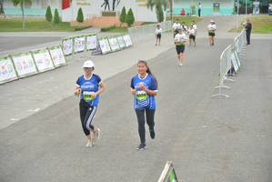 BIB: 2281, 2276
                            <button type="button" onclick="openModal(3727748)" class="btn btn-primary btn-sm float-right btn-popup" data-toggle="modal" data-target=".modal-high-quality">
                        <i class="fas fa-shopping-cart"></i> Add to Cart
                    </button>
                                            <button type="button" onclick="isThisMe(3727748, true)" class="btn btn-success btn-sm float-right btn-popup btn-isme hidden" data-toggle="tooltip" data-placement="bottom" title="นี่คือรูปของคุณใช่ไหม คลิกที่นี่เพื่อเอาเข้าอัลบั้ม">
                        <i class="fas fa-plus"></i> Add to album
                    </button>
                    <button type="button" onclick="isThisMe(3727748, false)" class="btn btn-warning btn-sm float-right btn-popup btn-isnotme hidden">
                        <i class="fas fa-ban"></i> Remove from album
                    </button>