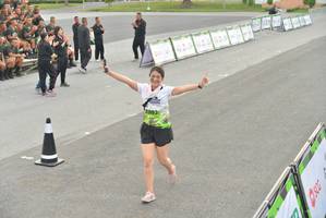 BIB: 2303, 
                            <button type="button" onclick="openModal(3727509)" class="btn btn-primary btn-sm float-right btn-popup" data-toggle="modal" data-target=".modal-high-quality">
                        <i class="fas fa-shopping-cart"></i> Add to Cart
                    </button>
                                            <button type="button" onclick="isThisMe(3727509, true)" class="btn btn-success btn-sm float-right btn-popup btn-isme hidden" data-toggle="tooltip" data-placement="bottom" title="นี่คือรูปของคุณใช่ไหม คลิกที่นี่เพื่อเอาเข้าอัลบั้ม">
                        <i class="fas fa-plus"></i> Add to album
                    </button>
                    <button type="button" onclick="isThisMe(3727509, false)" class="btn btn-warning btn-sm float-right btn-popup btn-isnotme hidden">
                        <i class="fas fa-ban"></i> Remove from album
                    </button>