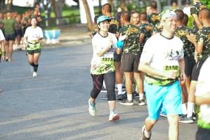 BIB: 1573, 2150
                            <button type="button" onclick="openModal(3727102)" class="btn btn-primary btn-sm float-right btn-popup" data-toggle="modal" data-target=".modal-high-quality">
                        <i class="fas fa-shopping-cart"></i> Add to Cart
                    </button>
                                            <button type="button" onclick="isThisMe(3727102, true)" class="btn btn-success btn-sm float-right btn-popup btn-isme hidden" data-toggle="tooltip" data-placement="bottom" title="นี่คือรูปของคุณใช่ไหม คลิกที่นี่เพื่อเอาเข้าอัลบั้ม">
                        <i class="fas fa-plus"></i> Add to album
                    </button>
                    <button type="button" onclick="isThisMe(3727102, false)" class="btn btn-warning btn-sm float-right btn-popup btn-isnotme hidden">
                        <i class="fas fa-ban"></i> Remove from album
                    </button>