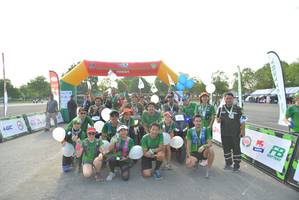 BIB: 999
                            <button type="button" onclick="openModal(3727993)" class="btn btn-primary btn-sm float-right btn-popup" data-toggle="modal" data-target=".modal-high-quality">
                        <i class="fas fa-shopping-cart"></i> Add to Cart
                    </button>
                                            <button type="button" onclick="isThisMe(3727993, true)" class="btn btn-success btn-sm float-right btn-popup btn-isme hidden" data-toggle="tooltip" data-placement="bottom" title="นี่คือรูปของคุณใช่ไหม คลิกที่นี่เพื่อเอาเข้าอัลบั้ม">
                        <i class="fas fa-plus"></i> Add to album
                    </button>
                    <button type="button" onclick="isThisMe(3727993, false)" class="btn btn-warning btn-sm float-right btn-popup btn-isnotme hidden">
                        <i class="fas fa-ban"></i> Remove from album
                    </button>