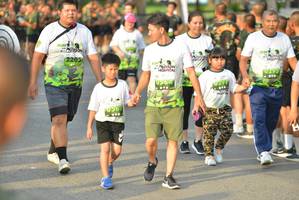 BIB: 564, 567, 2205
                            <button type="button" onclick="openModal(3727278)" class="btn btn-primary btn-sm float-right btn-popup" data-toggle="modal" data-target=".modal-high-quality">
                        <i class="fas fa-shopping-cart"></i> Add to Cart
                    </button>
                                            <button type="button" onclick="isThisMe(3727278, true)" class="btn btn-success btn-sm float-right btn-popup btn-isme hidden" data-toggle="tooltip" data-placement="bottom" title="นี่คือรูปของคุณใช่ไหม คลิกที่นี่เพื่อเอาเข้าอัลบั้ม">
                        <i class="fas fa-plus"></i> Add to album
                    </button>
                    <button type="button" onclick="isThisMe(3727278, false)" class="btn btn-warning btn-sm float-right btn-popup btn-isnotme hidden">
                        <i class="fas fa-ban"></i> Remove from album
                    </button>