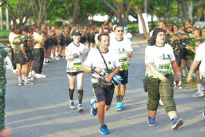 BIB: 1734, 1230
                            <button type="button" onclick="openModal(3727095)" class="btn btn-primary btn-sm float-right btn-popup" data-toggle="modal" data-target=".modal-high-quality">
                        <i class="fas fa-shopping-cart"></i> Add to Cart
                    </button>
                                            <button type="button" onclick="isThisMe(3727095, true)" class="btn btn-success btn-sm float-right btn-popup btn-isme hidden" data-toggle="tooltip" data-placement="bottom" title="นี่คือรูปของคุณใช่ไหม คลิกที่นี่เพื่อเอาเข้าอัลบั้ม">
                        <i class="fas fa-plus"></i> Add to album
                    </button>
                    <button type="button" onclick="isThisMe(3727095, false)" class="btn btn-warning btn-sm float-right btn-popup btn-isnotme hidden">
                        <i class="fas fa-ban"></i> Remove from album
                    </button>