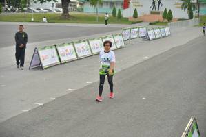 BIB: 
                            <button type="button" onclick="openModal(3727791)" class="btn btn-primary btn-sm float-right btn-popup" data-toggle="modal" data-target=".modal-high-quality">
                        <i class="fas fa-shopping-cart"></i> Add to Cart
                    </button>
                                            <button type="button" onclick="isThisMe(3727791, true)" class="btn btn-success btn-sm float-right btn-popup btn-isme hidden" data-toggle="tooltip" data-placement="bottom" title="นี่คือรูปของคุณใช่ไหม คลิกที่นี่เพื่อเอาเข้าอัลบั้ม">
                        <i class="fas fa-plus"></i> Add to album
                    </button>
                    <button type="button" onclick="isThisMe(3727791, false)" class="btn btn-warning btn-sm float-right btn-popup btn-isnotme hidden">
                        <i class="fas fa-ban"></i> Remove from album
                    </button>