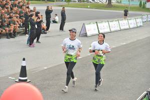 BIB: 1970, 1581
                            <button type="button" onclick="openModal(3727467)" class="btn btn-primary btn-sm float-right btn-popup" data-toggle="modal" data-target=".modal-high-quality">
                        <i class="fas fa-shopping-cart"></i> Add to Cart
                    </button>
                                            <button type="button" onclick="isThisMe(3727467, true)" class="btn btn-success btn-sm float-right btn-popup btn-isme hidden" data-toggle="tooltip" data-placement="bottom" title="นี่คือรูปของคุณใช่ไหม คลิกที่นี่เพื่อเอาเข้าอัลบั้ม">
                        <i class="fas fa-plus"></i> Add to album
                    </button>
                    <button type="button" onclick="isThisMe(3727467, false)" class="btn btn-warning btn-sm float-right btn-popup btn-isnotme hidden">
                        <i class="fas fa-ban"></i> Remove from album
                    </button>