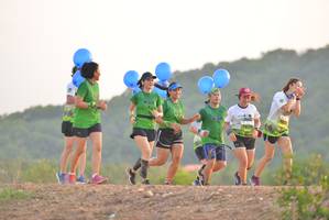 BIB: 1670, 999
                            <button type="button" onclick="openModal(3726616)" class="btn btn-primary btn-sm float-right btn-popup" data-toggle="modal" data-target=".modal-high-quality">
                        <i class="fas fa-shopping-cart"></i> Add to Cart
                    </button>
                                            <button type="button" onclick="isThisMe(3726616, true)" class="btn btn-success btn-sm float-right btn-popup btn-isme hidden" data-toggle="tooltip" data-placement="bottom" title="นี่คือรูปของคุณใช่ไหม คลิกที่นี่เพื่อเอาเข้าอัลบั้ม">
                        <i class="fas fa-plus"></i> Add to album
                    </button>
                    <button type="button" onclick="isThisMe(3726616, false)" class="btn btn-warning btn-sm float-right btn-popup btn-isnotme hidden">
                        <i class="fas fa-ban"></i> Remove from album
                    </button>