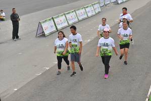 BIB: 839, 101
                            <button type="button" onclick="openModal(3727406)" class="btn btn-primary btn-sm float-right btn-popup" data-toggle="modal" data-target=".modal-high-quality">
                        <i class="fas fa-shopping-cart"></i> Add to Cart
                    </button>
                                            <button type="button" onclick="isThisMe(3727406, true)" class="btn btn-success btn-sm float-right btn-popup btn-isme hidden" data-toggle="tooltip" data-placement="bottom" title="นี่คือรูปของคุณใช่ไหม คลิกที่นี่เพื่อเอาเข้าอัลบั้ม">
                        <i class="fas fa-plus"></i> Add to album
                    </button>
                    <button type="button" onclick="isThisMe(3727406, false)" class="btn btn-warning btn-sm float-right btn-popup btn-isnotme hidden">
                        <i class="fas fa-ban"></i> Remove from album
                    </button>