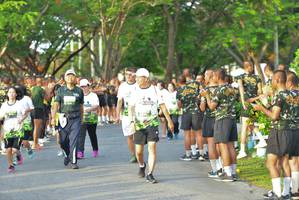 BIB: 
                            <button type="button" onclick="openModal(3727072)" class="btn btn-primary btn-sm float-right btn-popup" data-toggle="modal" data-target=".modal-high-quality">
                        <i class="fas fa-shopping-cart"></i> Add to Cart
                    </button>
                                            <button type="button" onclick="isThisMe(3727072, true)" class="btn btn-success btn-sm float-right btn-popup btn-isme hidden" data-toggle="tooltip" data-placement="bottom" title="นี่คือรูปของคุณใช่ไหม คลิกที่นี่เพื่อเอาเข้าอัลบั้ม">
                        <i class="fas fa-plus"></i> Add to album
                    </button>
                    <button type="button" onclick="isThisMe(3727072, false)" class="btn btn-warning btn-sm float-right btn-popup btn-isnotme hidden">
                        <i class="fas fa-ban"></i> Remove from album
                    </button>