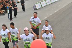 BIB: 2205
                            <button type="button" onclick="openModal(3727420)" class="btn btn-primary btn-sm float-right btn-popup" data-toggle="modal" data-target=".modal-high-quality">
                        <i class="fas fa-shopping-cart"></i> Add to Cart
                    </button>
                                            <button type="button" onclick="isThisMe(3727420, true)" class="btn btn-success btn-sm float-right btn-popup btn-isme hidden" data-toggle="tooltip" data-placement="bottom" title="นี่คือรูปของคุณใช่ไหม คลิกที่นี่เพื่อเอาเข้าอัลบั้ม">
                        <i class="fas fa-plus"></i> Add to album
                    </button>
                    <button type="button" onclick="isThisMe(3727420, false)" class="btn btn-warning btn-sm float-right btn-popup btn-isnotme hidden">
                        <i class="fas fa-ban"></i> Remove from album
                    </button>