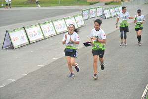 BIB: 1687, 515
                            <button type="button" onclick="openModal(3727747)" class="btn btn-primary btn-sm float-right btn-popup" data-toggle="modal" data-target=".modal-high-quality">
                        <i class="fas fa-shopping-cart"></i> Add to Cart
                    </button>
                                            <button type="button" onclick="isThisMe(3727747, true)" class="btn btn-success btn-sm float-right btn-popup btn-isme hidden" data-toggle="tooltip" data-placement="bottom" title="นี่คือรูปของคุณใช่ไหม คลิกที่นี่เพื่อเอาเข้าอัลบั้ม">
                        <i class="fas fa-plus"></i> Add to album
                    </button>
                    <button type="button" onclick="isThisMe(3727747, false)" class="btn btn-warning btn-sm float-right btn-popup btn-isnotme hidden">
                        <i class="fas fa-ban"></i> Remove from album
                    </button>