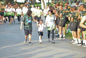 BIB: 
                            <button type="button" onclick="openModal(3727108)" class="btn btn-primary btn-sm float-right btn-popup" data-toggle="modal" data-target=".modal-high-quality">
                        <i class="fas fa-shopping-cart"></i> Add to Cart
                    </button>
                                            <button type="button" onclick="isThisMe(3727108, true)" class="btn btn-success btn-sm float-right btn-popup btn-isme hidden" data-toggle="tooltip" data-placement="bottom" title="นี่คือรูปของคุณใช่ไหม คลิกที่นี่เพื่อเอาเข้าอัลบั้ม">
                        <i class="fas fa-plus"></i> Add to album
                    </button>
                    <button type="button" onclick="isThisMe(3727108, false)" class="btn btn-warning btn-sm float-right btn-popup btn-isnotme hidden">
                        <i class="fas fa-ban"></i> Remove from album
                    </button>