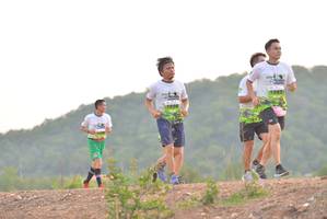 BIB: 1982, 1980
                            <button type="button" onclick="openModal(3726005)" class="btn btn-primary btn-sm float-right btn-popup" data-toggle="modal" data-target=".modal-high-quality">
                        <i class="fas fa-shopping-cart"></i> Add to Cart
                    </button>
                                            <button type="button" onclick="isThisMe(3726005, true)" class="btn btn-success btn-sm float-right btn-popup btn-isme hidden" data-toggle="tooltip" data-placement="bottom" title="นี่คือรูปของคุณใช่ไหม คลิกที่นี่เพื่อเอาเข้าอัลบั้ม">
                        <i class="fas fa-plus"></i> Add to album
                    </button>
                    <button type="button" onclick="isThisMe(3726005, false)" class="btn btn-warning btn-sm float-right btn-popup btn-isnotme hidden">
                        <i class="fas fa-ban"></i> Remove from album
                    </button>