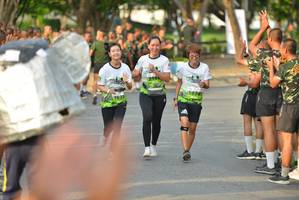 BIB: 1677, 1676, 2168
                            <button type="button" onclick="openModal(3727289)" class="btn btn-primary btn-sm float-right btn-popup" data-toggle="modal" data-target=".modal-high-quality">
                        <i class="fas fa-shopping-cart"></i> Add to Cart
                    </button>
                                            <button type="button" onclick="isThisMe(3727289, true)" class="btn btn-success btn-sm float-right btn-popup btn-isme hidden" data-toggle="tooltip" data-placement="bottom" title="นี่คือรูปของคุณใช่ไหม คลิกที่นี่เพื่อเอาเข้าอัลบั้ม">
                        <i class="fas fa-plus"></i> Add to album
                    </button>
                    <button type="button" onclick="isThisMe(3727289, false)" class="btn btn-warning btn-sm float-right btn-popup btn-isnotme hidden">
                        <i class="fas fa-ban"></i> Remove from album
                    </button>