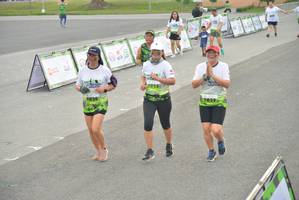 BIB: 915, 830
                            <button type="button" onclick="openModal(3727478)" class="btn btn-primary btn-sm float-right btn-popup" data-toggle="modal" data-target=".modal-high-quality">
                        <i class="fas fa-shopping-cart"></i> Add to Cart
                    </button>
                                            <button type="button" onclick="isThisMe(3727478, true)" class="btn btn-success btn-sm float-right btn-popup btn-isme hidden" data-toggle="tooltip" data-placement="bottom" title="นี่คือรูปของคุณใช่ไหม คลิกที่นี่เพื่อเอาเข้าอัลบั้ม">
                        <i class="fas fa-plus"></i> Add to album
                    </button>
                    <button type="button" onclick="isThisMe(3727478, false)" class="btn btn-warning btn-sm float-right btn-popup btn-isnotme hidden">
                        <i class="fas fa-ban"></i> Remove from album
                    </button>