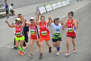 BIB: 2263, 2248, 2254
                            <button type="button" onclick="openModal(3727893)" class="btn btn-primary btn-sm float-right btn-popup" data-toggle="modal" data-target=".modal-high-quality">
                        <i class="fas fa-shopping-cart"></i> Add to Cart
                    </button>
                                            <button type="button" onclick="isThisMe(3727893, true)" class="btn btn-success btn-sm float-right btn-popup btn-isme hidden" data-toggle="tooltip" data-placement="bottom" title="นี่คือรูปของคุณใช่ไหม คลิกที่นี่เพื่อเอาเข้าอัลบั้ม">
                        <i class="fas fa-plus"></i> Add to album
                    </button>
                    <button type="button" onclick="isThisMe(3727893, false)" class="btn btn-warning btn-sm float-right btn-popup btn-isnotme hidden">
                        <i class="fas fa-ban"></i> Remove from album
                    </button>