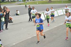 BIB: 2285
                            <button type="button" onclick="openModal(3727458)" class="btn btn-primary btn-sm float-right btn-popup" data-toggle="modal" data-target=".modal-high-quality">
                        <i class="fas fa-shopping-cart"></i> Add to Cart
                    </button>
                                            <button type="button" onclick="isThisMe(3727458, true)" class="btn btn-success btn-sm float-right btn-popup btn-isme hidden" data-toggle="tooltip" data-placement="bottom" title="นี่คือรูปของคุณใช่ไหม คลิกที่นี่เพื่อเอาเข้าอัลบั้ม">
                        <i class="fas fa-plus"></i> Add to album
                    </button>
                    <button type="button" onclick="isThisMe(3727458, false)" class="btn btn-warning btn-sm float-right btn-popup btn-isnotme hidden">
                        <i class="fas fa-ban"></i> Remove from album
                    </button>