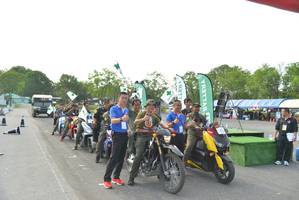 BIB: 999
                            <button type="button" onclick="openModal(3727989)" class="btn btn-primary btn-sm float-right btn-popup" data-toggle="modal" data-target=".modal-high-quality">
                        <i class="fas fa-shopping-cart"></i> Add to Cart
                    </button>
                                            <button type="button" onclick="isThisMe(3727989, true)" class="btn btn-success btn-sm float-right btn-popup btn-isme hidden" data-toggle="tooltip" data-placement="bottom" title="นี่คือรูปของคุณใช่ไหม คลิกที่นี่เพื่อเอาเข้าอัลบั้ม">
                        <i class="fas fa-plus"></i> Add to album
                    </button>
                    <button type="button" onclick="isThisMe(3727989, false)" class="btn btn-warning btn-sm float-right btn-popup btn-isnotme hidden">
                        <i class="fas fa-ban"></i> Remove from album
                    </button>