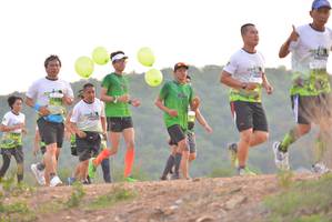 BIB: 999
                            <button type="button" onclick="openModal(3725920)" class="btn btn-primary btn-sm float-right btn-popup" data-toggle="modal" data-target=".modal-high-quality">
                        <i class="fas fa-shopping-cart"></i> Add to Cart
                    </button>
                                            <button type="button" onclick="isThisMe(3725920, true)" class="btn btn-success btn-sm float-right btn-popup btn-isme hidden" data-toggle="tooltip" data-placement="bottom" title="นี่คือรูปของคุณใช่ไหม คลิกที่นี่เพื่อเอาเข้าอัลบั้ม">
                        <i class="fas fa-plus"></i> Add to album
                    </button>
                    <button type="button" onclick="isThisMe(3725920, false)" class="btn btn-warning btn-sm float-right btn-popup btn-isnotme hidden">
                        <i class="fas fa-ban"></i> Remove from album
                    </button>