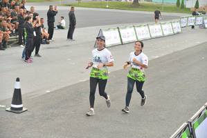 BIB: 1970, 1581
                            <button type="button" onclick="openModal(3727463)" class="btn btn-primary btn-sm float-right btn-popup" data-toggle="modal" data-target=".modal-high-quality">
                        <i class="fas fa-shopping-cart"></i> Add to Cart
                    </button>
                                            <button type="button" onclick="isThisMe(3727463, true)" class="btn btn-success btn-sm float-right btn-popup btn-isme hidden" data-toggle="tooltip" data-placement="bottom" title="นี่คือรูปของคุณใช่ไหม คลิกที่นี่เพื่อเอาเข้าอัลบั้ม">
                        <i class="fas fa-plus"></i> Add to album
                    </button>
                    <button type="button" onclick="isThisMe(3727463, false)" class="btn btn-warning btn-sm float-right btn-popup btn-isnotme hidden">
                        <i class="fas fa-ban"></i> Remove from album
                    </button>