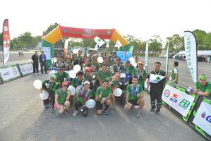 BIB: 999
                            <button type="button" onclick="openModal(3728012)" class="btn btn-primary btn-sm float-right btn-popup" data-toggle="modal" data-target=".modal-high-quality">
                        <i class="fas fa-shopping-cart"></i> Add to Cart
                    </button>
                                            <button type="button" onclick="isThisMe(3728012, true)" class="btn btn-success btn-sm float-right btn-popup btn-isme hidden" data-toggle="tooltip" data-placement="bottom" title="นี่คือรูปของคุณใช่ไหม คลิกที่นี่เพื่อเอาเข้าอัลบั้ม">
                        <i class="fas fa-plus"></i> Add to album
                    </button>
                    <button type="button" onclick="isThisMe(3728012, false)" class="btn btn-warning btn-sm float-right btn-popup btn-isnotme hidden">
                        <i class="fas fa-ban"></i> Remove from album
                    </button>